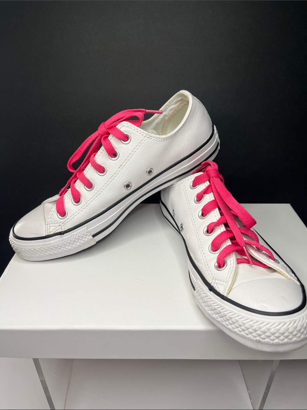 Like New - Leather Converse